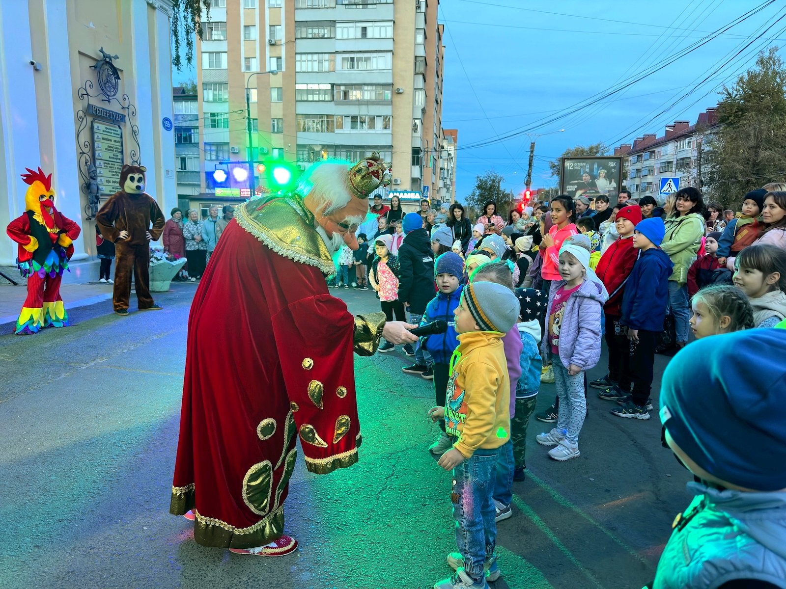 Дискотека с любимыми сказочными героями! 